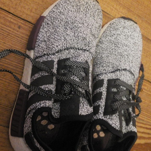 Adidas NMD R1 - Picture 3 of 6